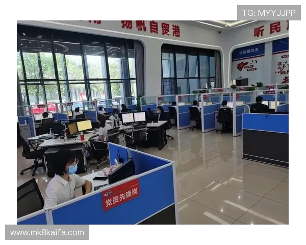 凯发娱乐真人版的专业客服团队全天候在线,为玩家提供及时高效的服务支持 凯发娱乐真人版的专业客服团队全天候在线,为玩家提供及时高效的服务支持